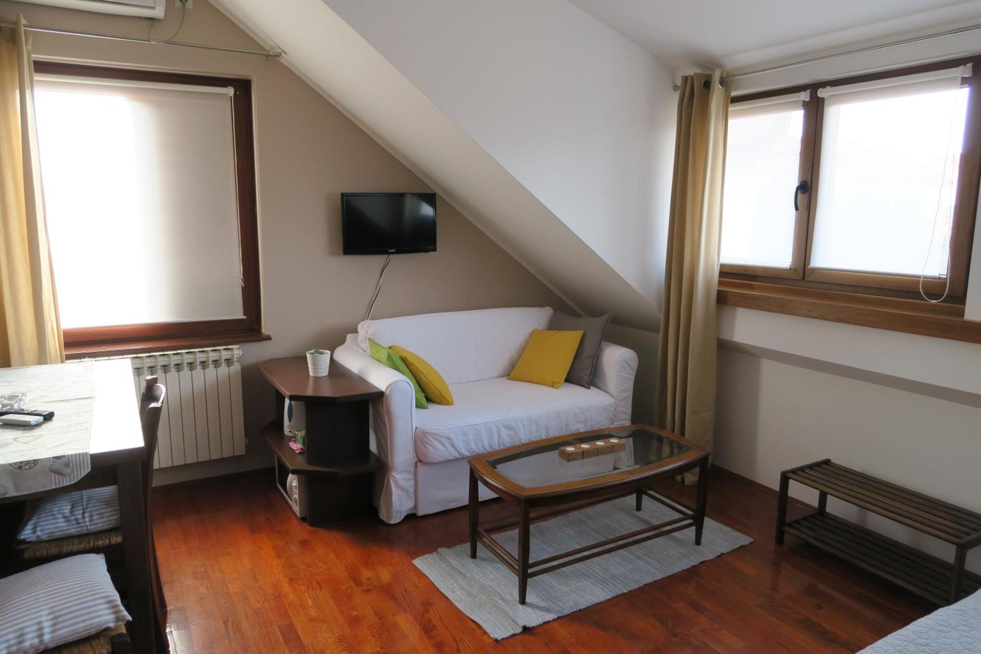 Apartments And Rooms Stefanac Слунь Екстер'єр фото